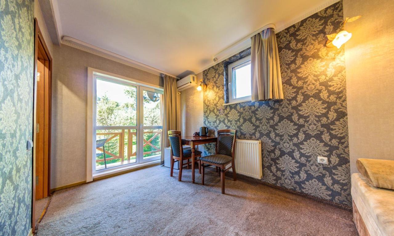 Karpatska Villa ميكوليتشن المظهر الخارجي الصورة