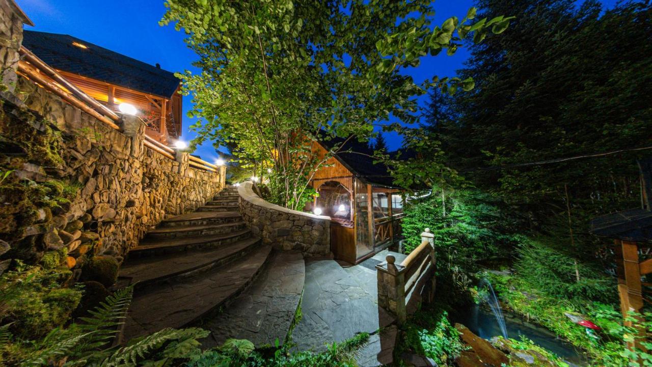 Karpatska Villa ميكوليتشن المظهر الخارجي الصورة