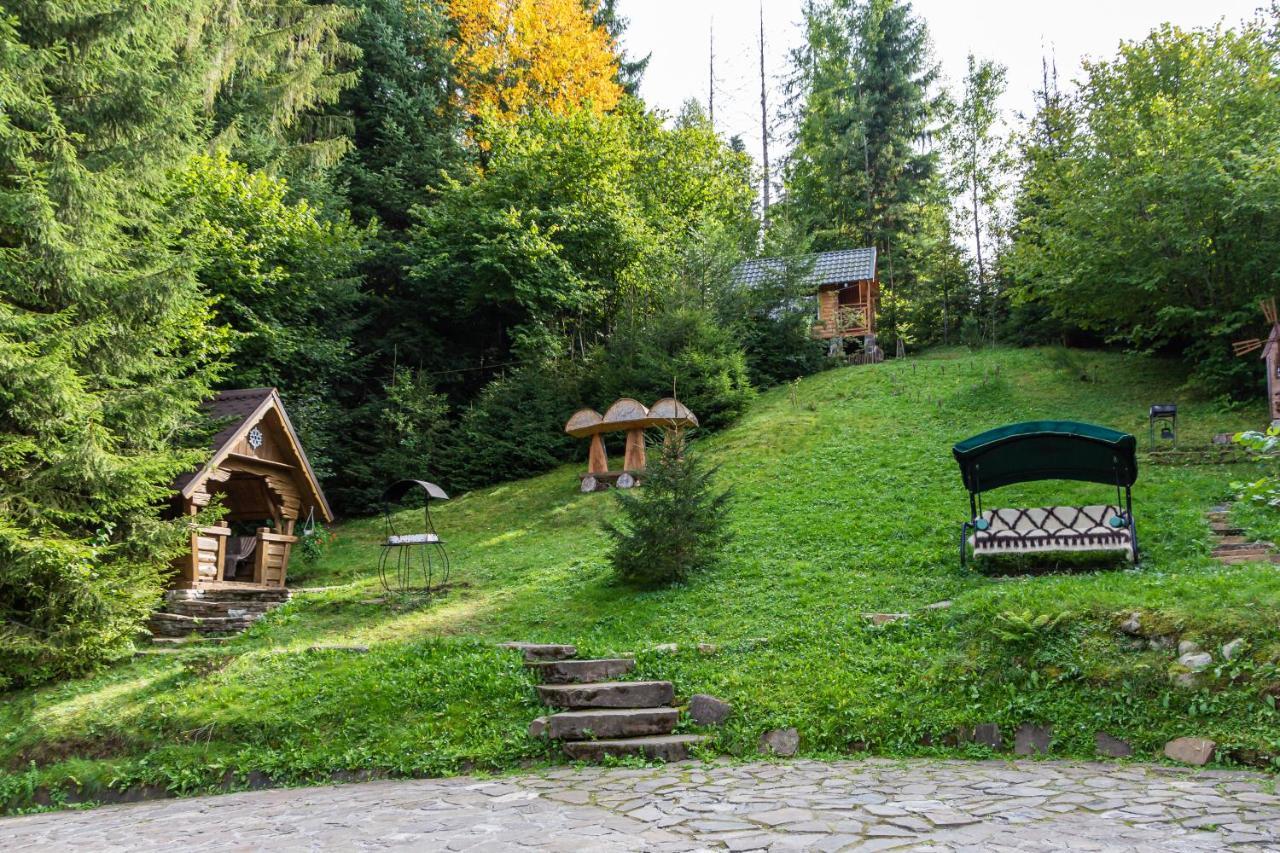 Karpatska Villa ميكوليتشن المظهر الخارجي الصورة
